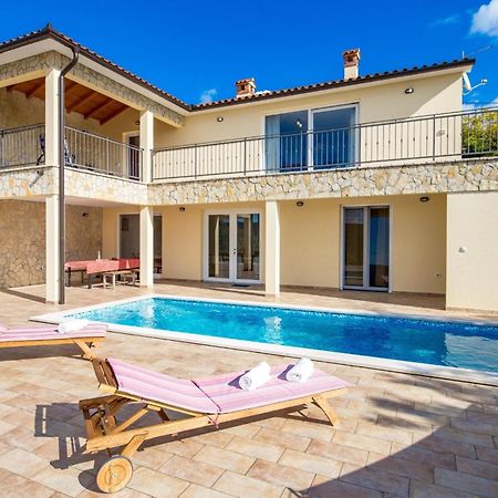 Wonderful Labin Villa With Private Pool And Sea Views Exteriör bild