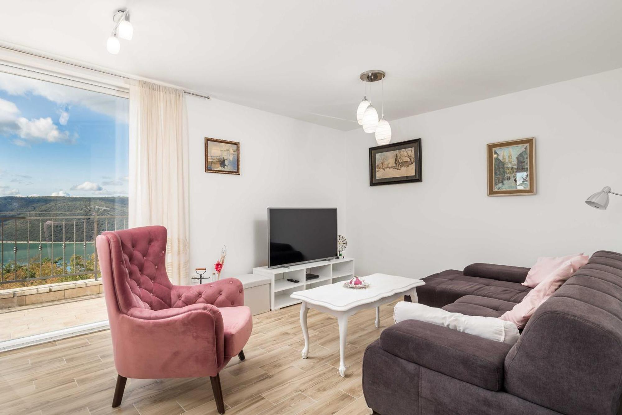 Wonderful Labin Villa With Private Pool And Sea Views Exteriör bild